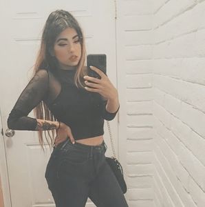 Meet your Posher, Kara